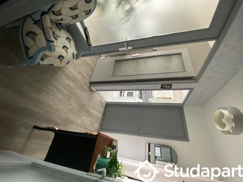 Chambre - 9 m² - 1 pièce