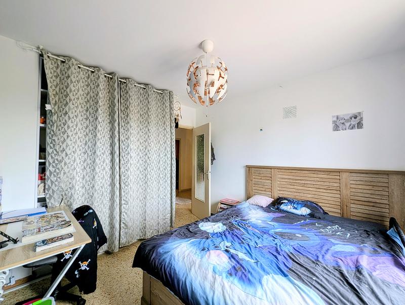 Maison jumelée - 94 m² - 5 pièces