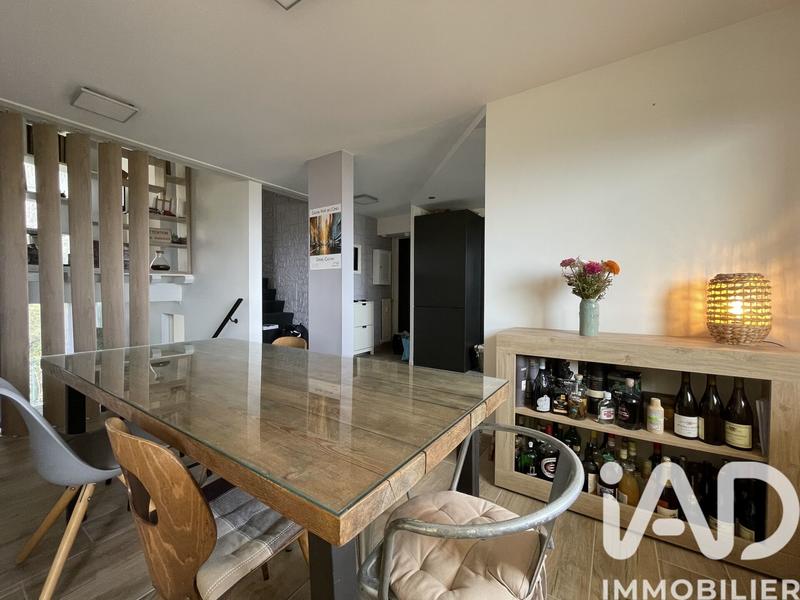 Duplex - 104 m² - 4 pièces