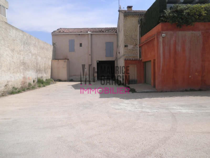 Parking / Garage - 12 m²