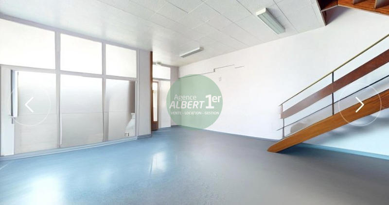 Loft - 125 m² - 2 pièces