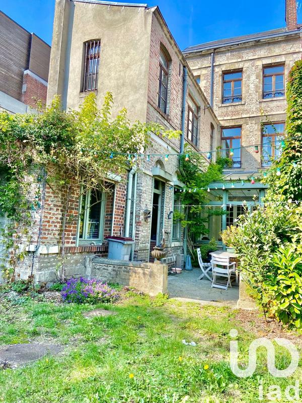 Maison de ville - 265 m² - 8 pièces