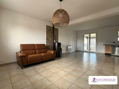 Maison - 88 m² - 4 pièces