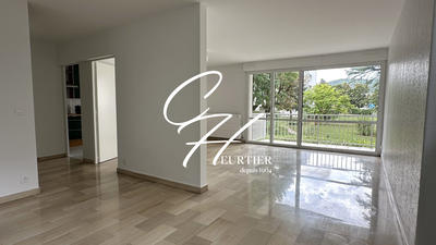 Appartement - 109 m² - 5 pièces