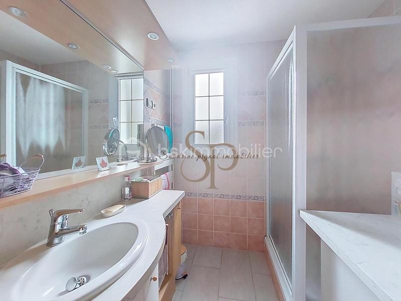 Pavillon - 119 m² - 6 pièces