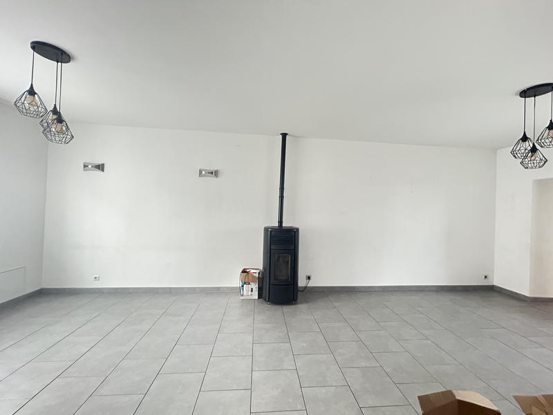 Maison - 94 m² - 4 pièces