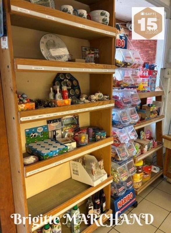 Local commercial - 300 m² - 7 pièces