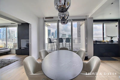 Appartement - 160 m² - 5 pièces