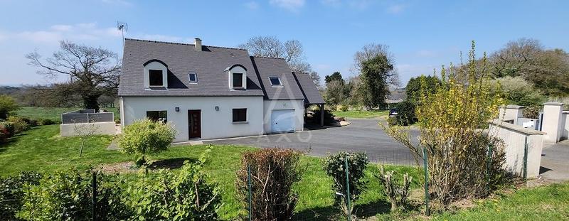 Maison - 162 m² - 6 pièces