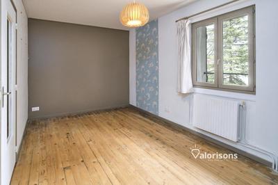 Maison - 167 m² - 6 pièces