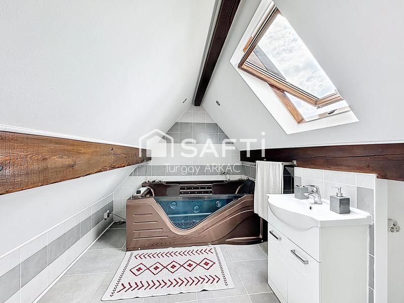 Maison - 144 m² - 6 pièces