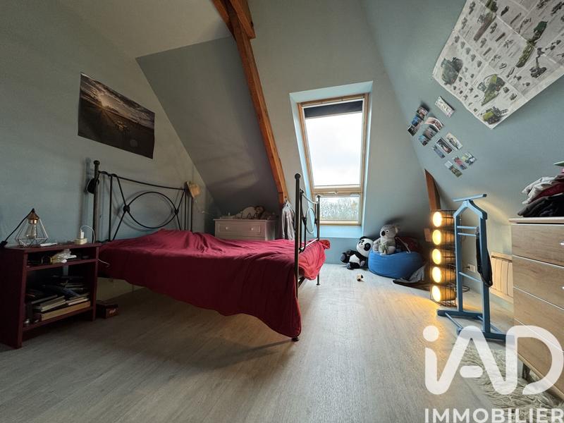 Maison - 241 m² - 10 pièces