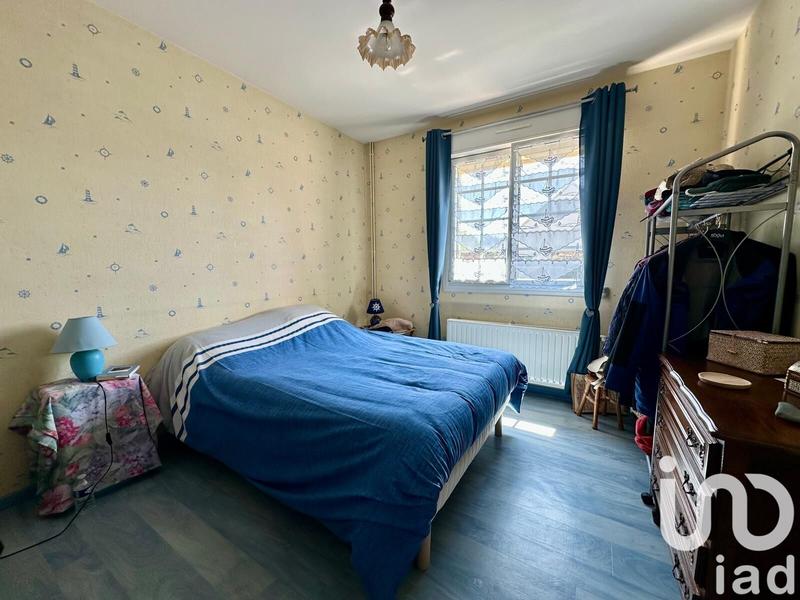 Maison - 185 m² - 8 pièces