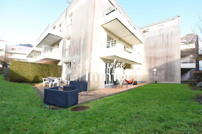 Appartement - 94 m² - 4 pièces