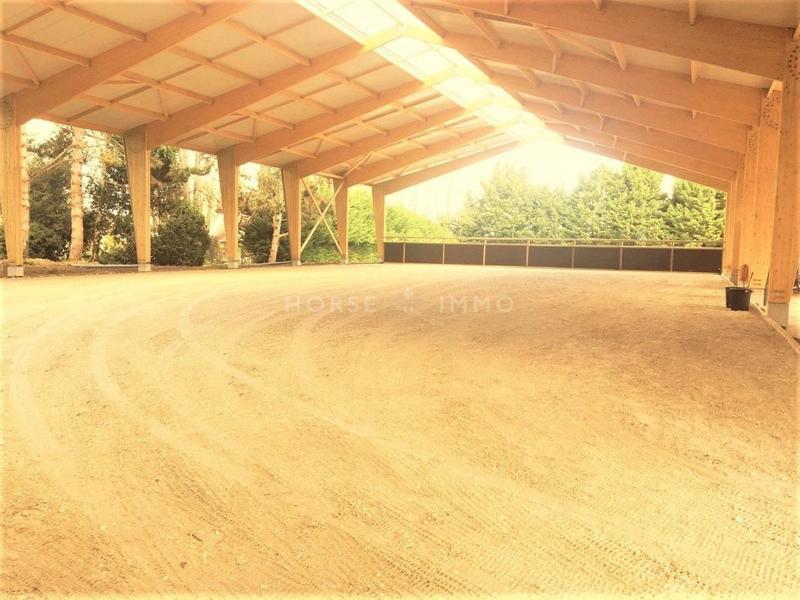 Maison de domaine équestre - 575 m² - 12 pièces