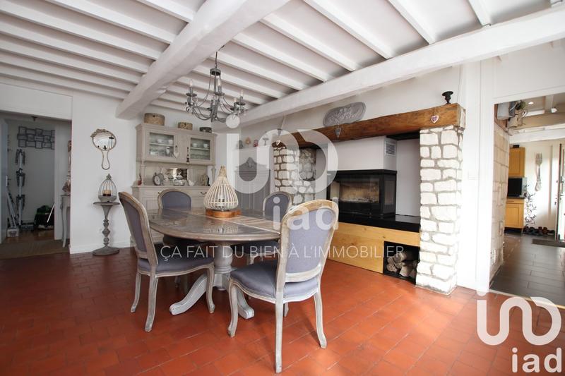 Maison - 469 m² - 18 pièces