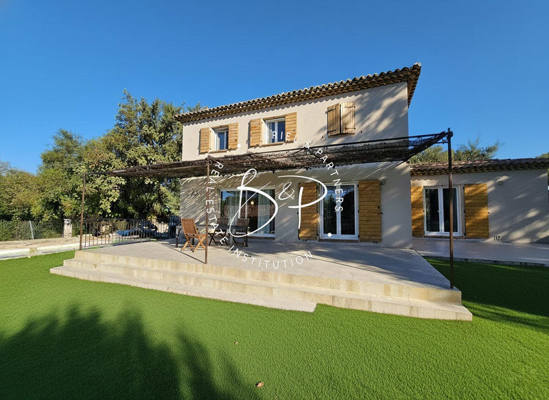 Maison - 118 m² - 6 pièces