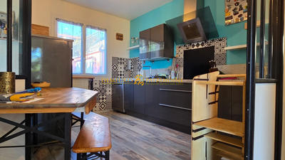 Maison - 96 m² - 4 pièces