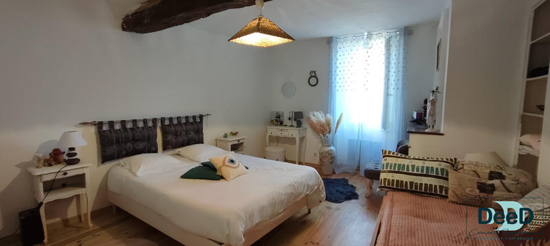 Maison ancienne - 105 m² - 3 pièces