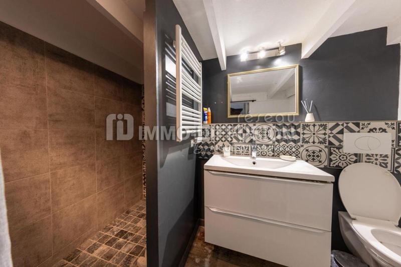 Maison de ville - 250 m² - 7 pièces