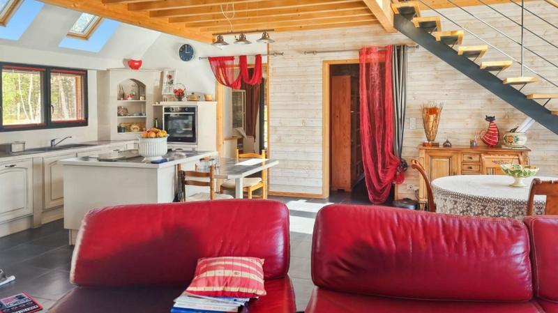 Maison - 152 m² - 6 pièces