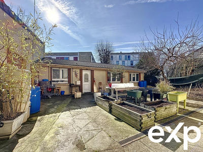 Maison - 186 m² - 7 pièces