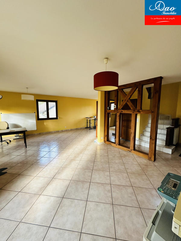 Maison - 139 m² - 6 pièces