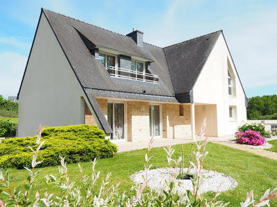 Maison - 198 m² - 10 pièces