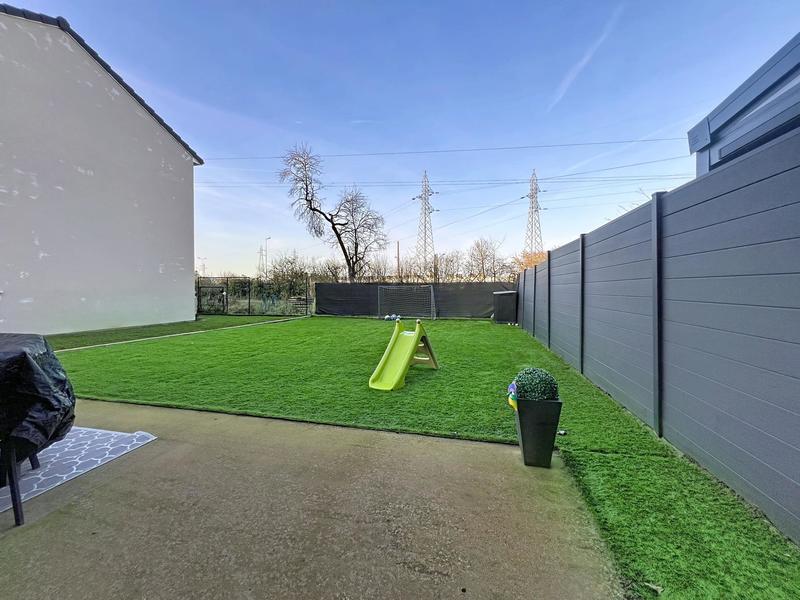 Maison - 120 m² - 6 pièces