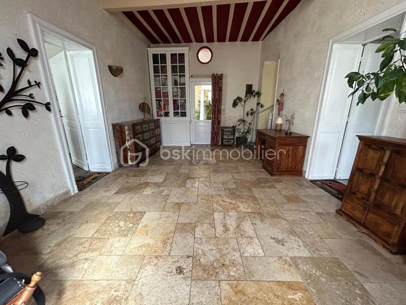 Maison de ville - 280 m² - 8 pièces