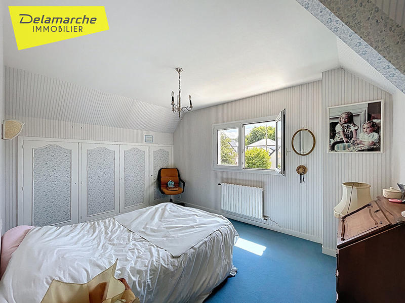 Maison - 180 m² - 6 pièces