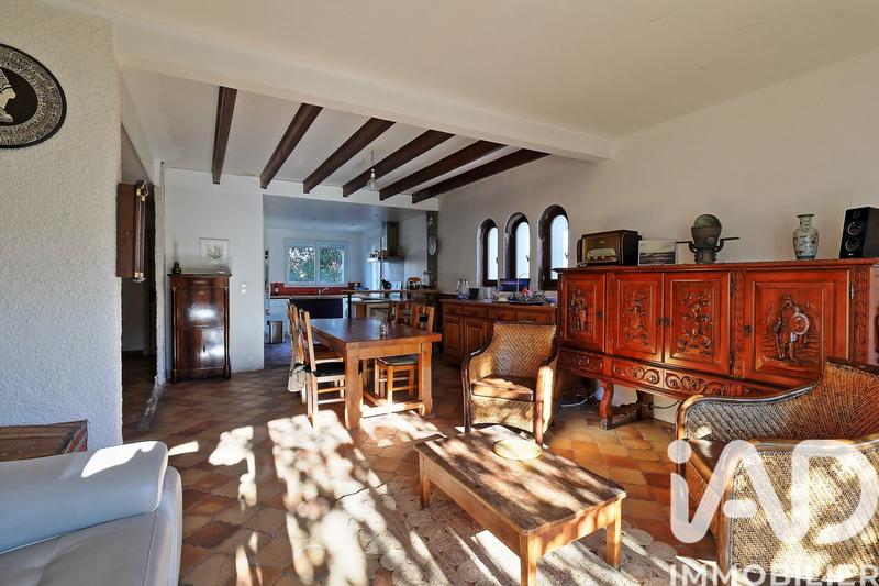 Maison - 176 m² - 7 pièces