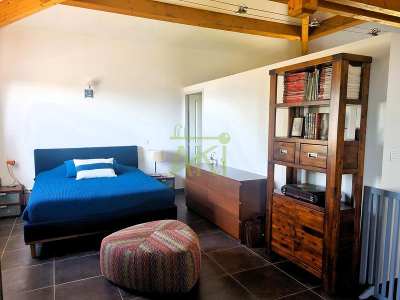 Maison - 376 m² - 7 pièces