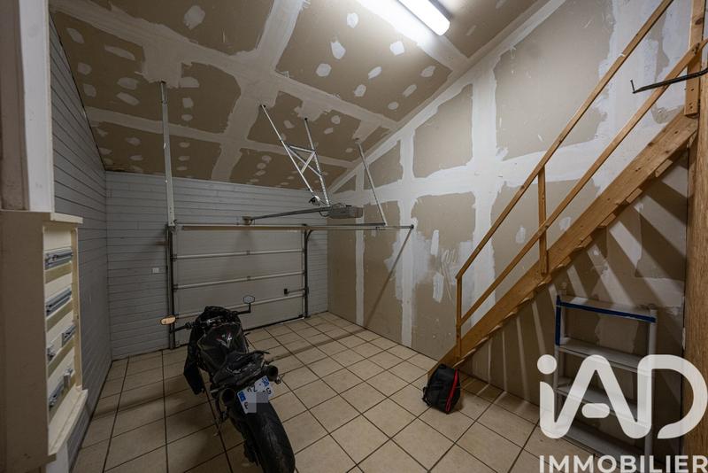 Maison - 152 m² - 8 pièces