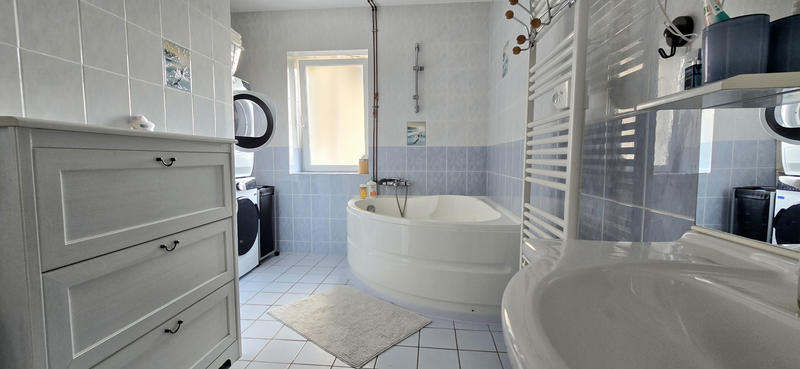 Maison - 175 m² - 7 pièces