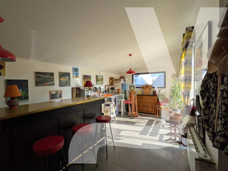 Maison - 191 m² - 8 pièces