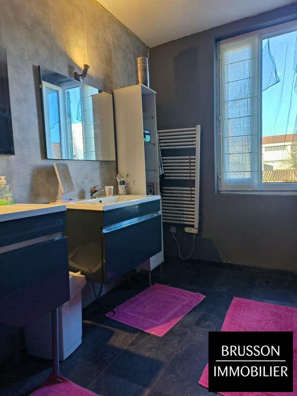 Maison - 138 m² - 5 pièces