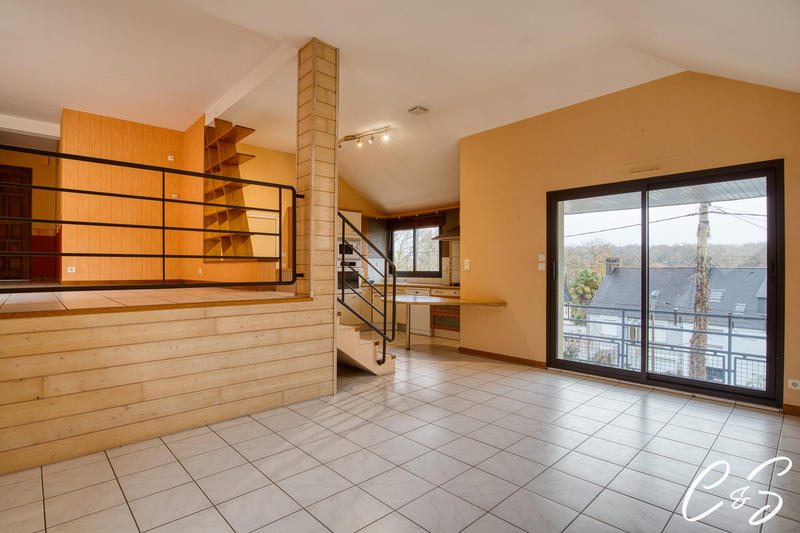 Maison - 136 m² - 6 pièces