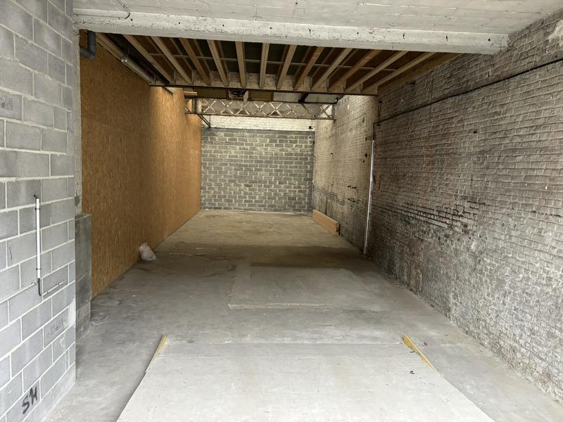 Entrepôt - 104 m²