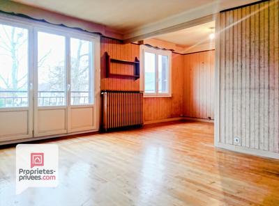 Maison - 144 m² - 8 pièces