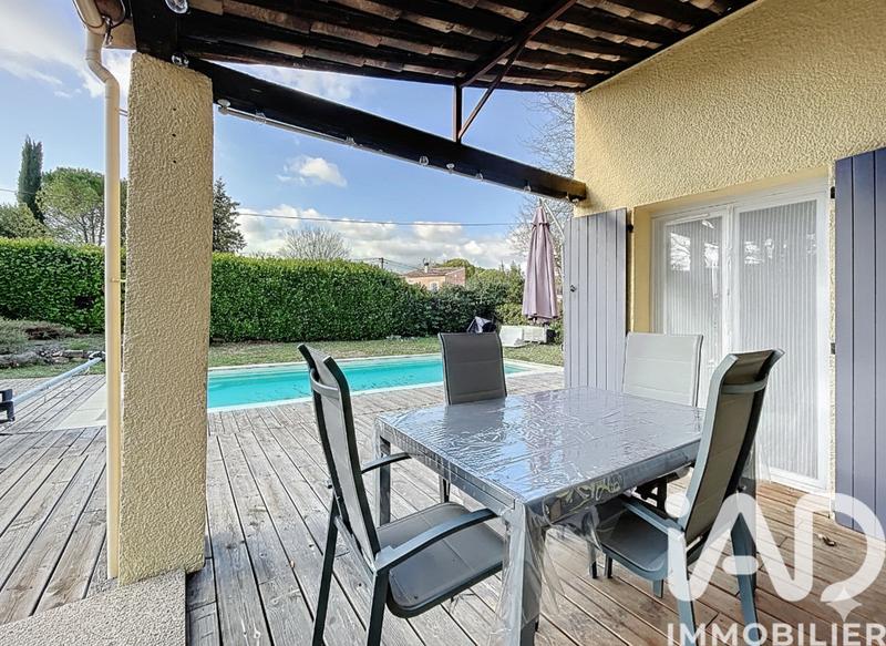 Maison - 95 m² - 4 pièces