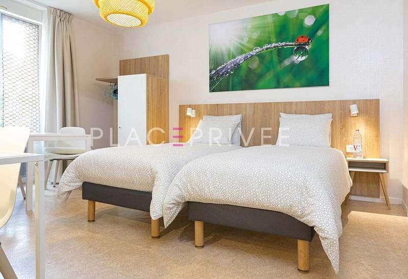 Immeuble - 20 pièces