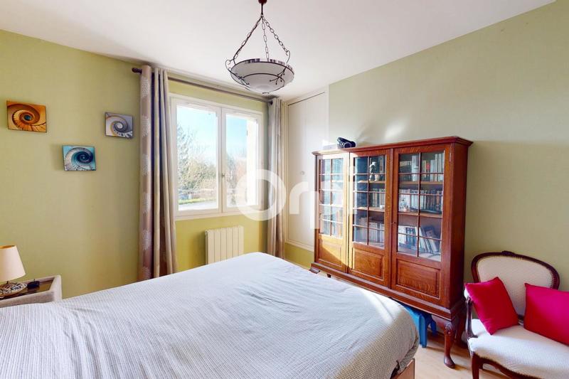 Maison - 200 m² - 6 pièces