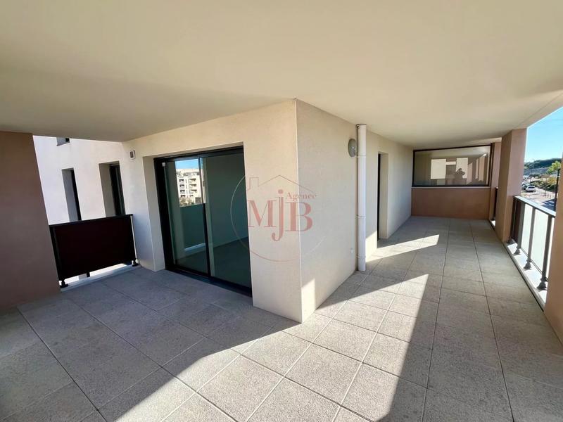 Appartement - 61 m² - 3 pièces