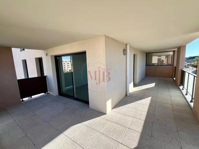 Appartement - 61 m² - 3 pièces