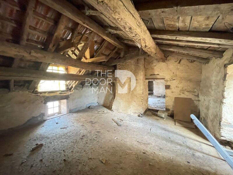 Maison - 345 m² - 7 pièces