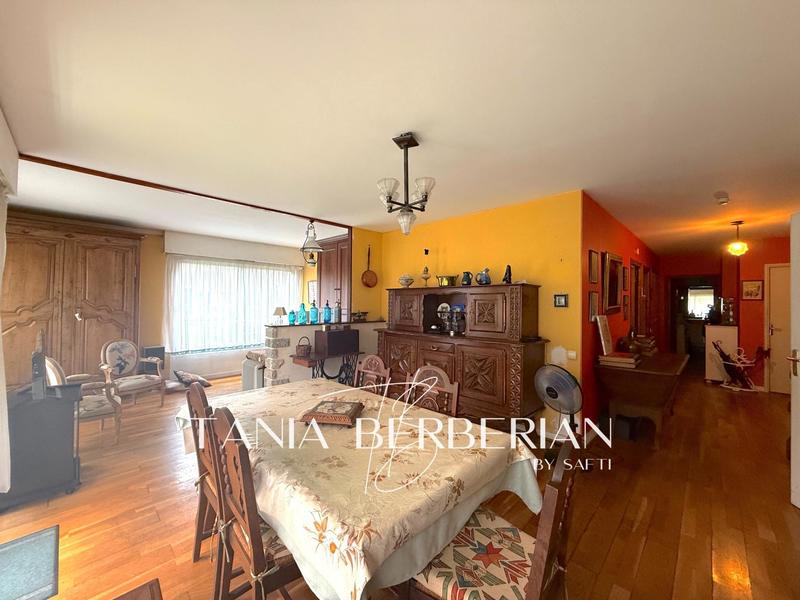 Appartement - 97 m² - 4 pièces