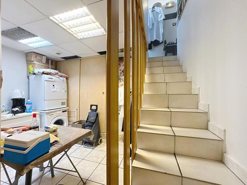 Local commercial - 48 m² - 3 pièces