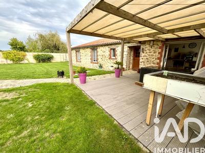 Maison de campagne - 248 m² - 10 pièces
