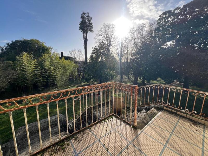 Château - 430 m² - 2 pièces